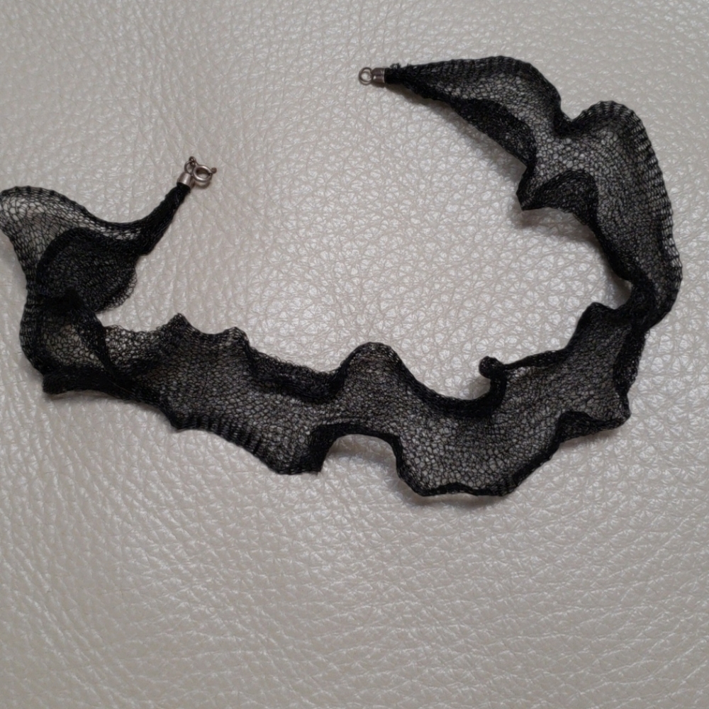 Black choker
